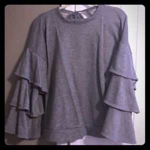 Bell sleeve gray sweatshirt